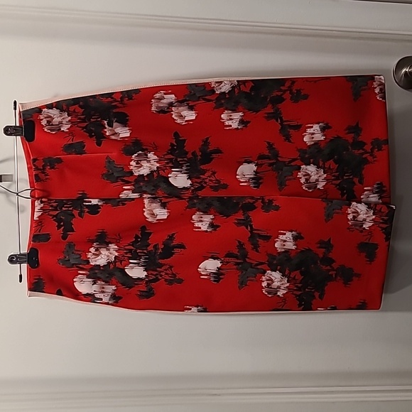NWOT Hugo Boss pencil skirt - Picture 2 of 8